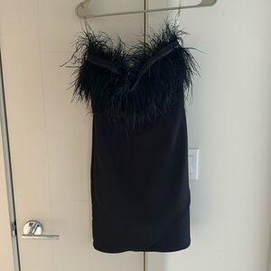 dress party new year , ostrich feathers ,